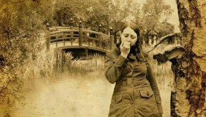 Nájdete na retro obrázku dve ženy? Optickú ilúziu zvládne iba 1 človek zo 100