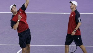 Nestor, Zimonjič a Bryanovci o post jednotiek