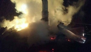 Tragický požiar chaty v Smoleniciach: Hašiči našli pod strechou zhorené ľudské torzo