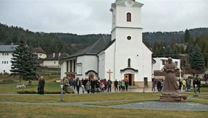 Zlodeji kradli počas omše! Nepoznajú Boha, rozčuľujú sa veriaci