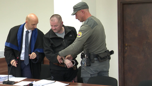 Muž sa priznal k útoku na ženu, ktorá neskôr zomrela. Tvrdí, že si útok nepamätá