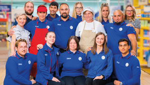 Tesco strháva stereotypné nálepky, v jeho prevádzkach nájdu uplatnenie aj menšiny a znevýhodnení