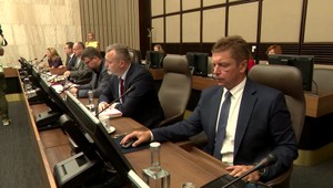 Krajniak po rokovaní vlády: Na pomoc dosiahne každá domácnosť