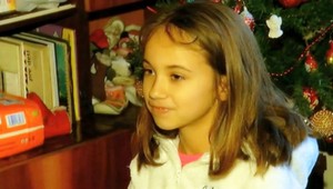 Saška nikdy nepozerala televízor. Doma nemali ani elektrinu, ani teplo