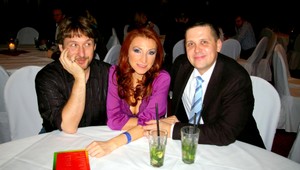 Veľká noc u Palevičovcov. Na záhrade skrývajú vajíčka