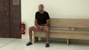 Surový útok na družku: Muž ju udieral päsťami a dolámal jej kosti