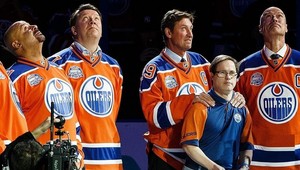 Zomrel najslávnejší fanúšik Edmontonu. Priviedol ho sám Gretzky