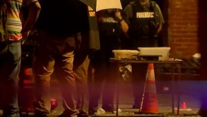 Sedem zranených a jeden mŕtvy: Na zhromaždení sa strieľalo, páchateľov bolo zrejme viac