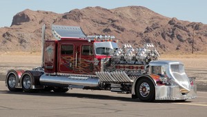 Monštruózny kamión s 24-valcovým motorom predaný: Za 12 miliónov dolárov