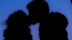 NOVÝ PÁR šoubiznisu! Slovenský spevák šťastný po boku HVIEZDY televíznych novín!