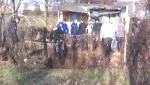 EXKLUZÍVNE: Na záhrade vykopali kostru muža!