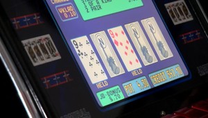 Koniec hazardu v Bratislave? Primátor trvá na absolútnom zákaze