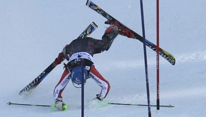 Zuzulová nedokončila 1. kolo slalomu vo Flachau