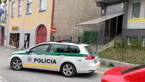 Chlapčenská bitka skončila hospitalizáciou v nemocnici. Za všetko môže buchnutie po zadku