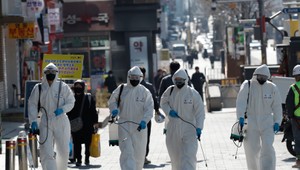 Koronavírus v Európe aj mimo nej: Toto sú opatrenia, ktoré zaviedli jednotlivé krajiny