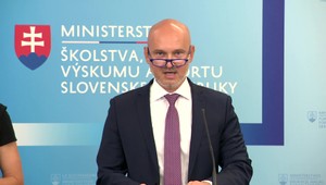 Výpadok učiteľov je veľký problém, povedal minister školstva Branislav Gröhling