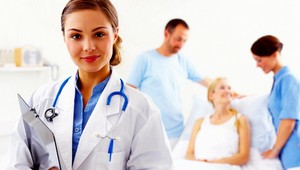 Zdravotnou sestrou chce byť už málokto. Študentov ubúda...