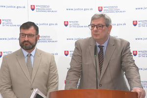 Tlačová beseda ministra Suska o zmenách v Obchodnom registri