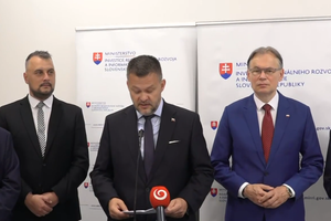 Tlačová beseda ministra Migaľa: Obnova hradu