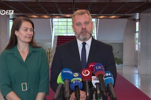 Tlačová beseda strany SaS o vyšších platoch