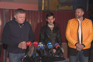 Tlačová beseda premiéra Fica k ucteniu Sviatku práce