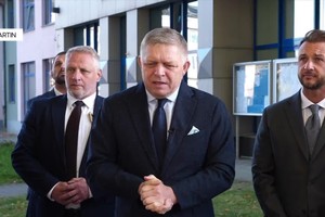 Tlačová beseda premiéra a ministra vnútra k otvoreniu klientského centra