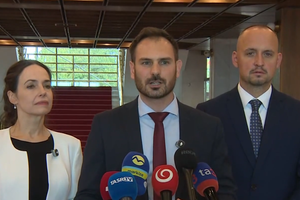 Tlačová beseda strany KDH o cenách palív