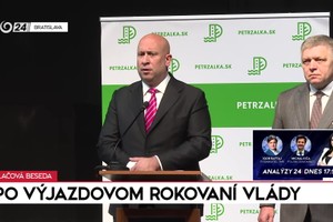 Tlačová beseda premiéra Fica a ministra Ráža po výjazdovom rokovaní vlády