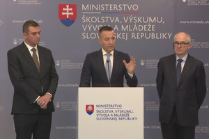 Tlačová beseda: Šéf CERN-u na Slovensku