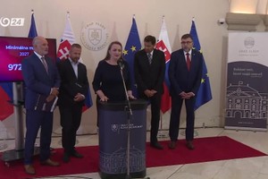 Tlačová beseda po rokovaní tripartity