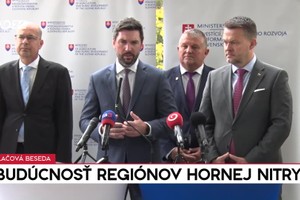Tlačová beseda o budúcnosti regiónov hornej Nitry