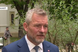 Tlačová beseda prezidenta Pellegriniho k samitu východného krídla NATO