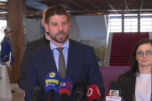 Tlačová beseda strany PS: Ohrozenie demokracie