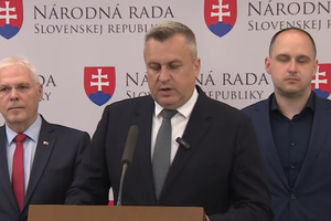 Tlačová beseda Andreja Danka o postoji k Ukrajine