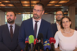 Tlačová beseda: Opozičný podnet na Ústavný súd