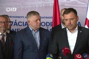 Tlačová beseda premiéra Fica a ministra Tarabu k míľniku pre vodnú elektráreň Gabčíkovo