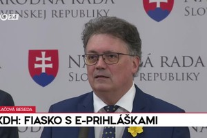 Tlačová beseda KDH: Fiasko s E-prihláškami