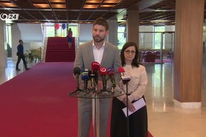 Tlačová beseda PS o odvolávaní Tibora Gašpara