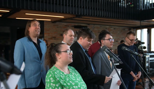 Marek (26) s autizmom búra mýty: Je redaktorom relácie TV JOJ "A sme tu"