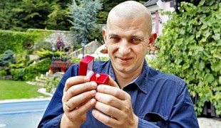 Pamätáte si Juraja zo šou Mama, ožeň ma? Skončil pred SÚDOM! Dobehla ho minulosť?