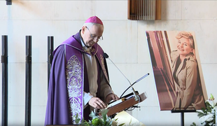 Blízki sa rozlúčili s milovanou Oľgou Feldekovou (†82). Manžel chýbal