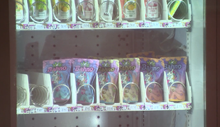 Nové návykové látky z automatov končia v rukách detí. Nemocnice a rodičia bijú na poplach