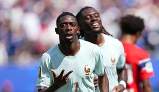 Dembele s hetrikom, Senegal sa zachránil v poslednej chvíli