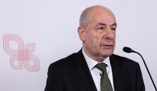 Maďarské parlamentné voľby sa budú konať 12. apríla, oznámil prezident