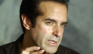 David Copperfield oslávil 70 rokov: Spoznali by ste dnes slávneho iluzionistu?