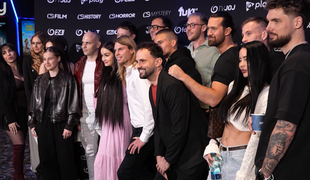 MÓDNA POLÍCIA z finále kinopremiéry Mama, ožeň ma: Tomáš ukázal špeciálnu bundu od Supermana, Heidi v teplákoch a tento nosí iba čiernu!