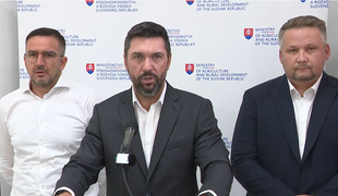 Farmárov trápi sucho. Takáč predstavil osem opatrení, preddavky dostanú už v septembri