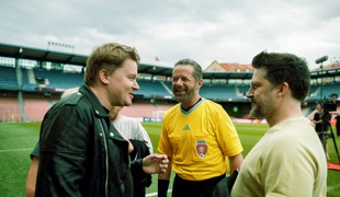 Mal drzý pohľad a hodil sa na arogantného architekta: Do Kúzla derby si vybrali tohto Slováka!