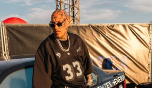 SEPAR ide bomby aj mimo pódia: V exotike mu rastie LUXUS, aký sa len tak nevidí!