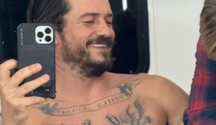 Dlho sám nevydržal! Hviezdny Orlando sa ukázal s mladučkou kráskou!